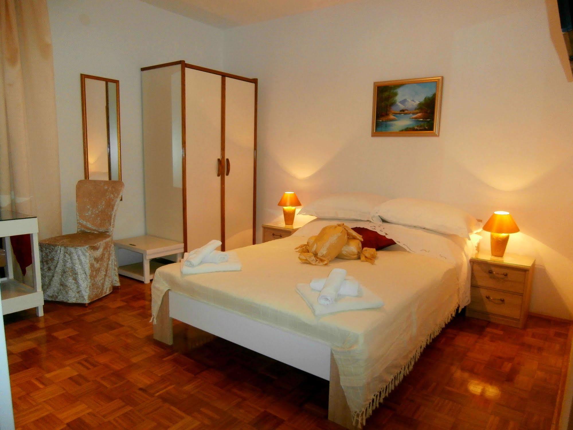 Apartments Cordis Split Exterior foto
